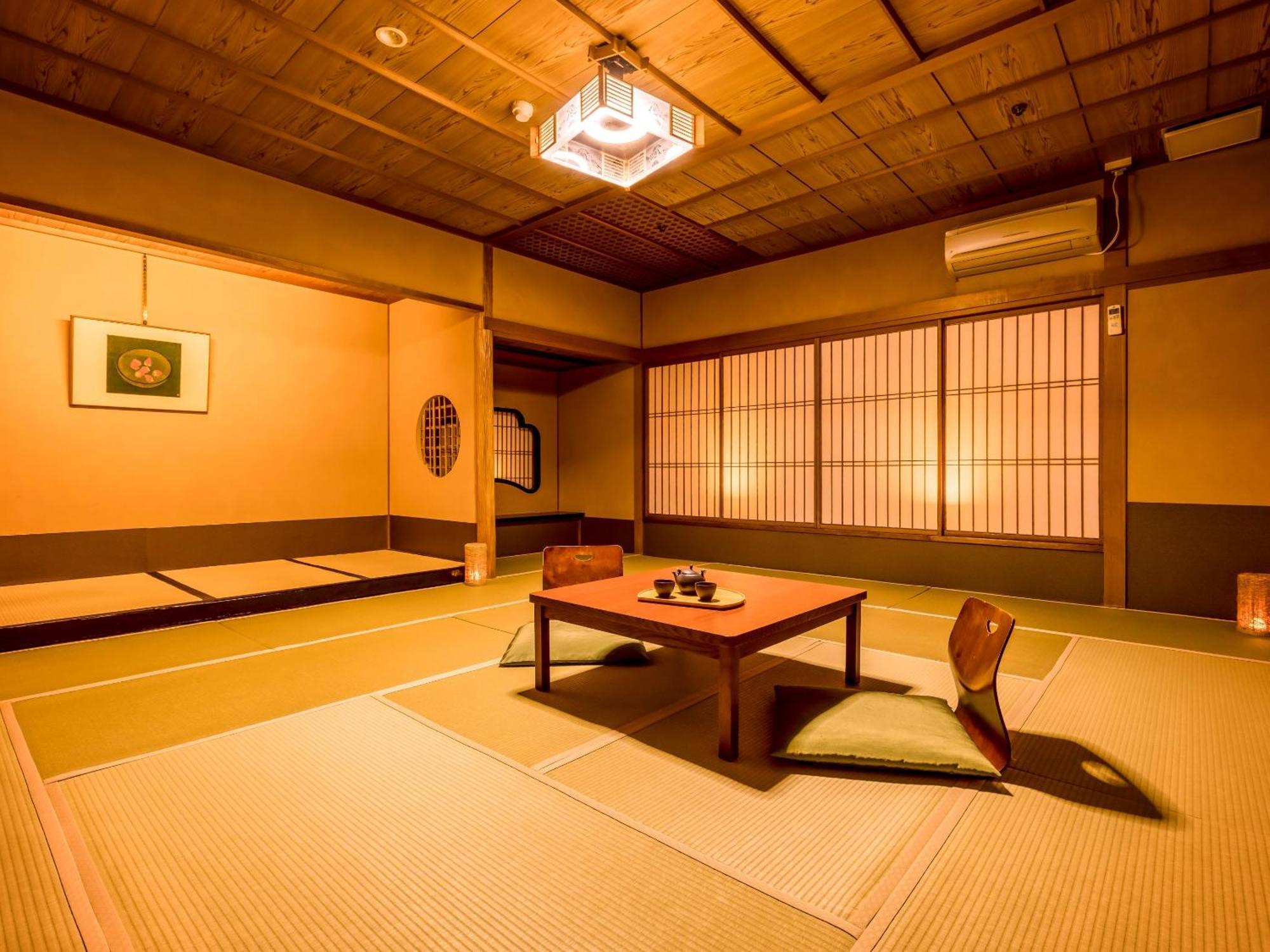 加贺 Ooedo Onsen Monogatari Yamashiro Saichoraku酒店 外观 照片