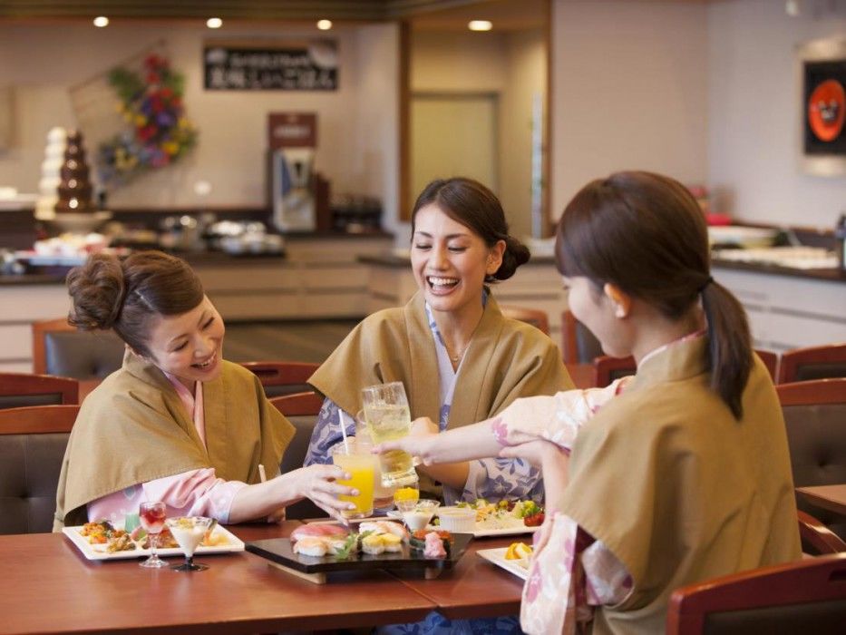 加贺 Ooedo Onsen Monogatari Yamashiro Saichoraku酒店 外观 照片